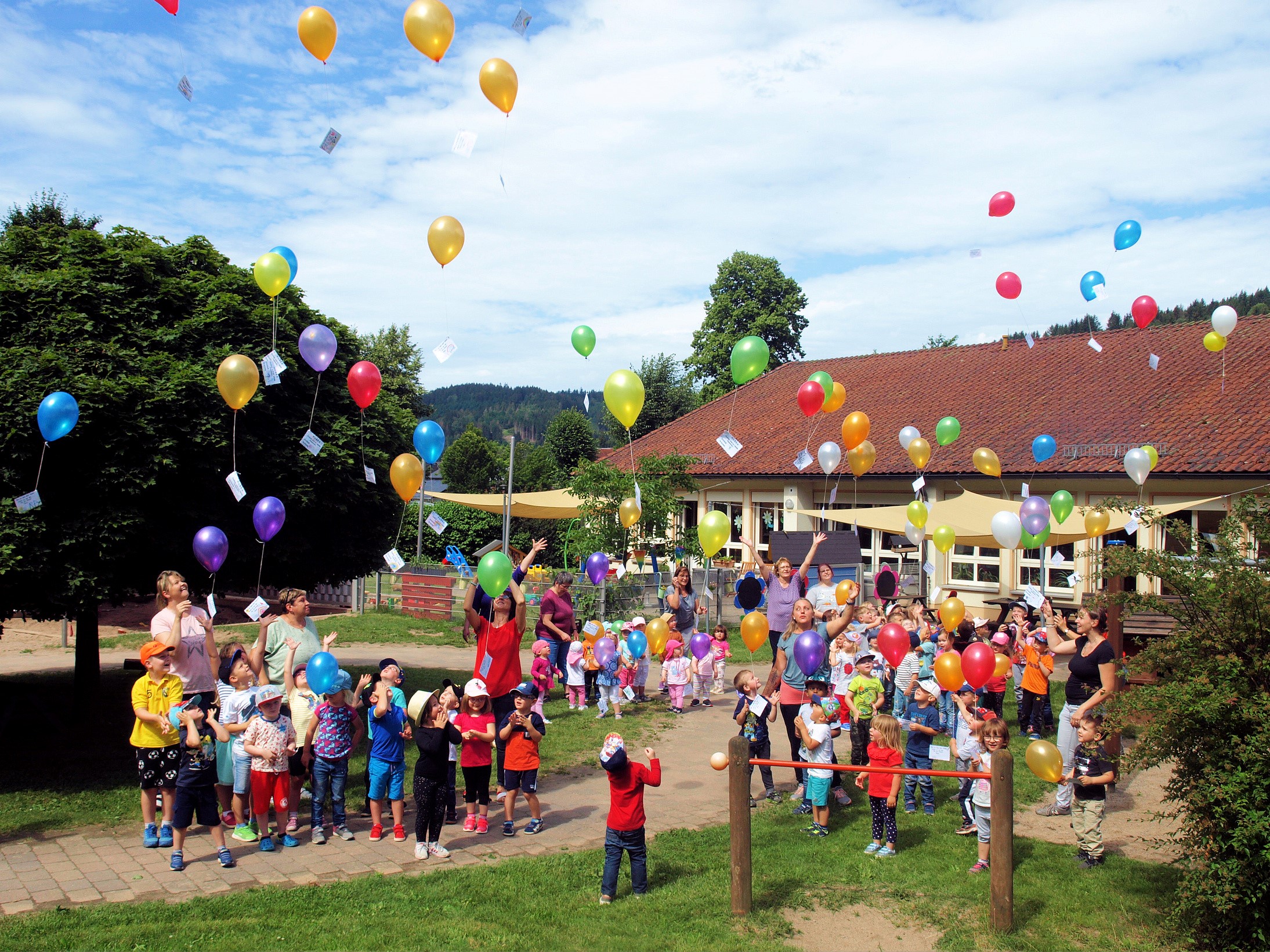Kiga Steinwiesen: Bunt und lustig wird auch in diesem Jahr das Sommerfest im Kindergarten „St. Marien“ in Steinwiesen