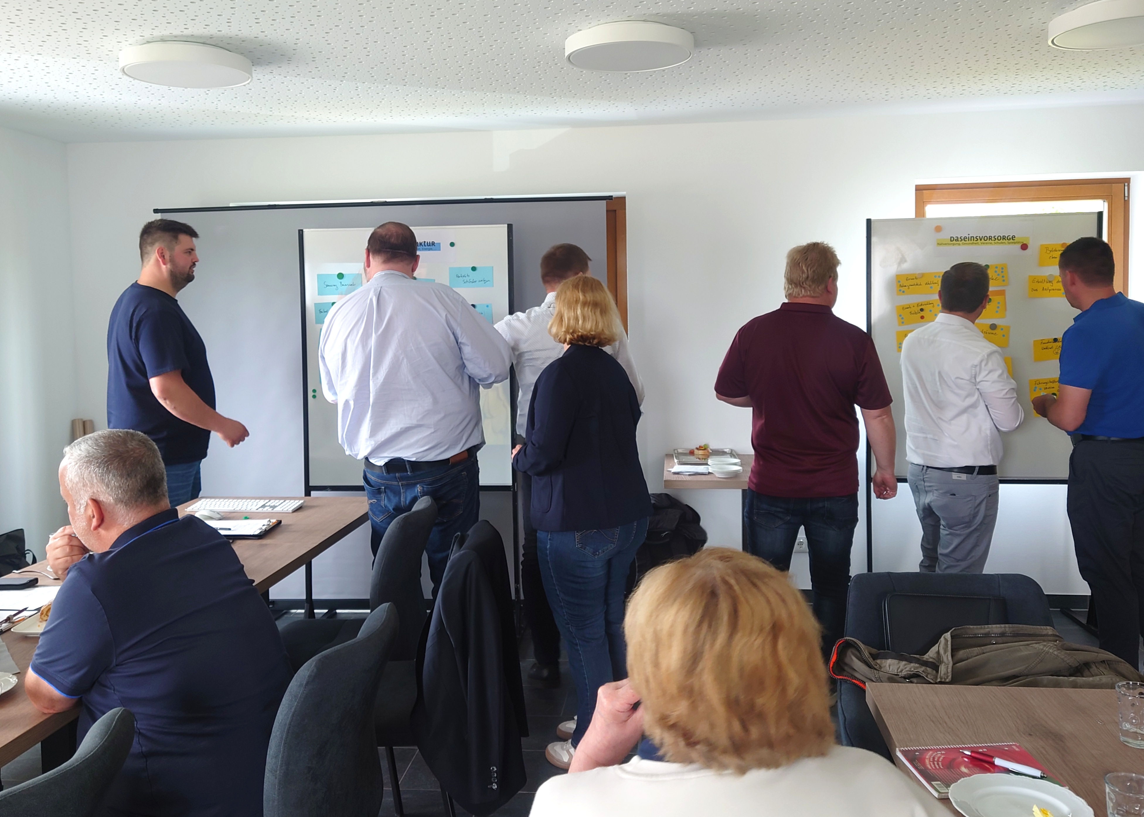 In der Workshopphase werden eigene Projektideen notiert. (Foto: Stadtumbaumanagement Oberes Rodachtal)