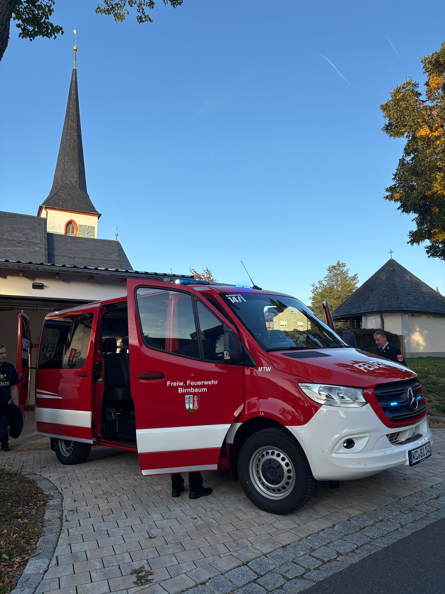 Neuer MTW Feuerwehr Birnbaum (Foto: Feuerwehr Birnbaum) (1)