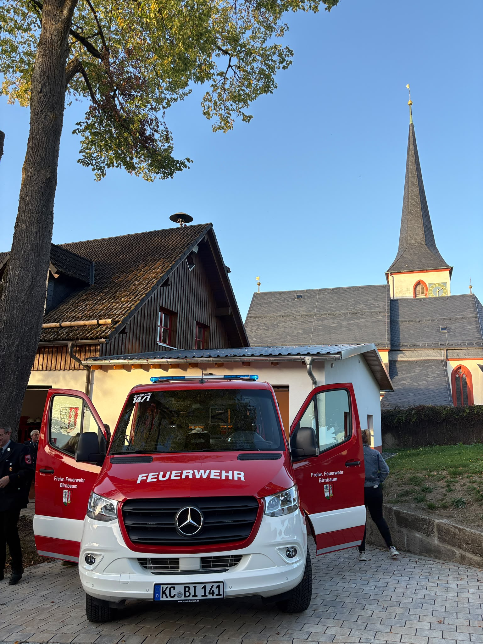 Neuer MTW Feuerwehr Birnbaum (Foto: Feuerwehr Birnbaum) (3)