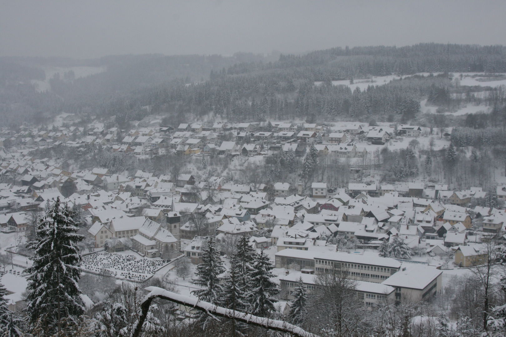 Steinwiesen im Winter von oben