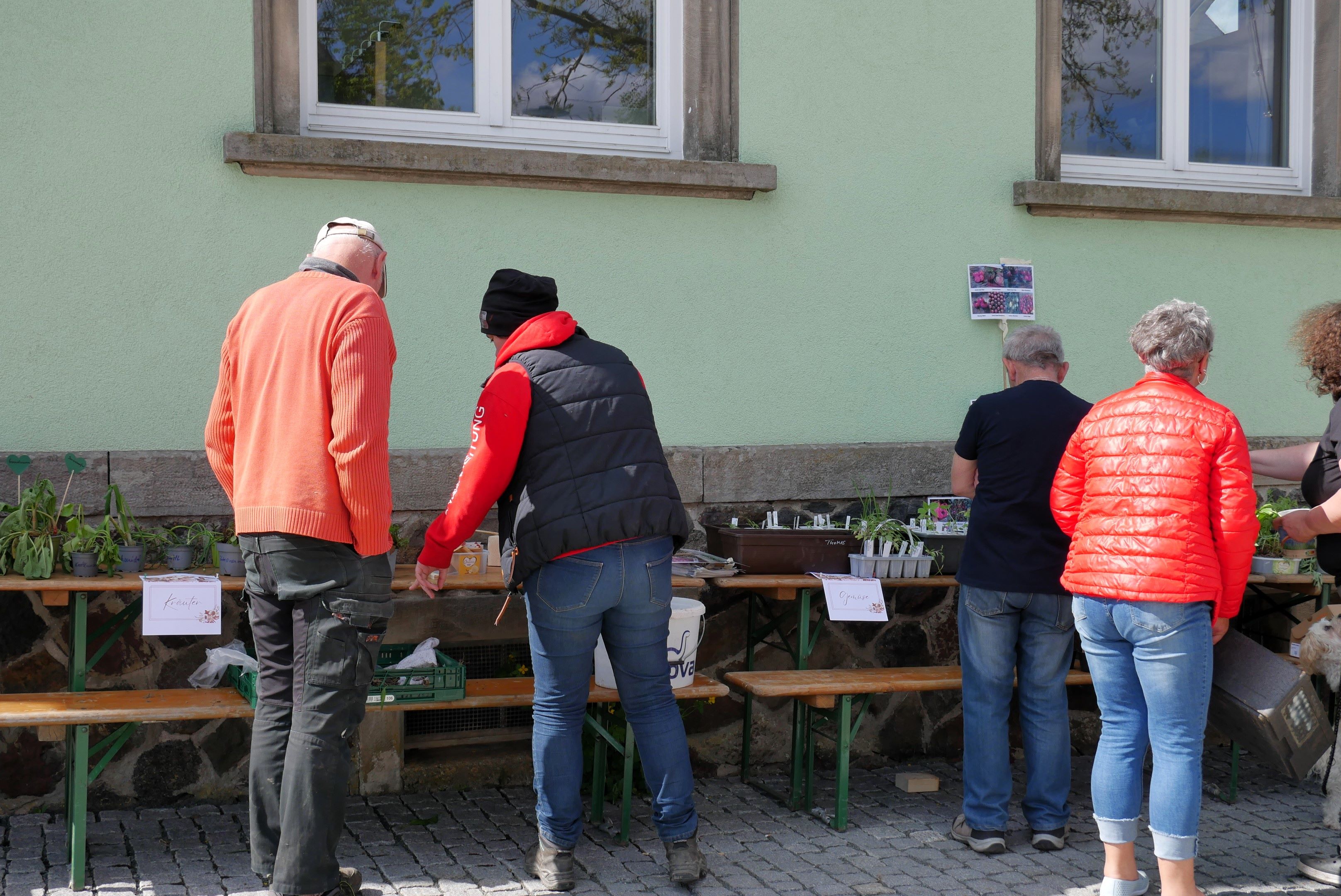 Leider haben wir keinen Alternativtext zu diesem Bild, aber wir arbeiten daran.