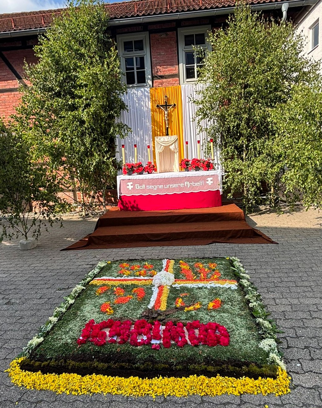 Fronleichnam in Steinwiesen. Foto: Susanne Deuerling