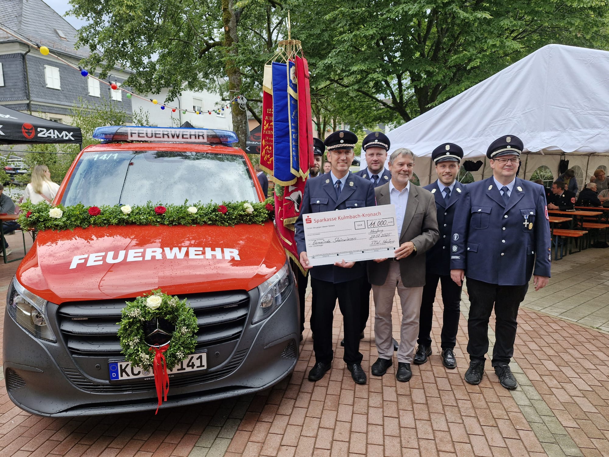 Einweihung MTW  14/1 (Foto: FFW Neufang)
