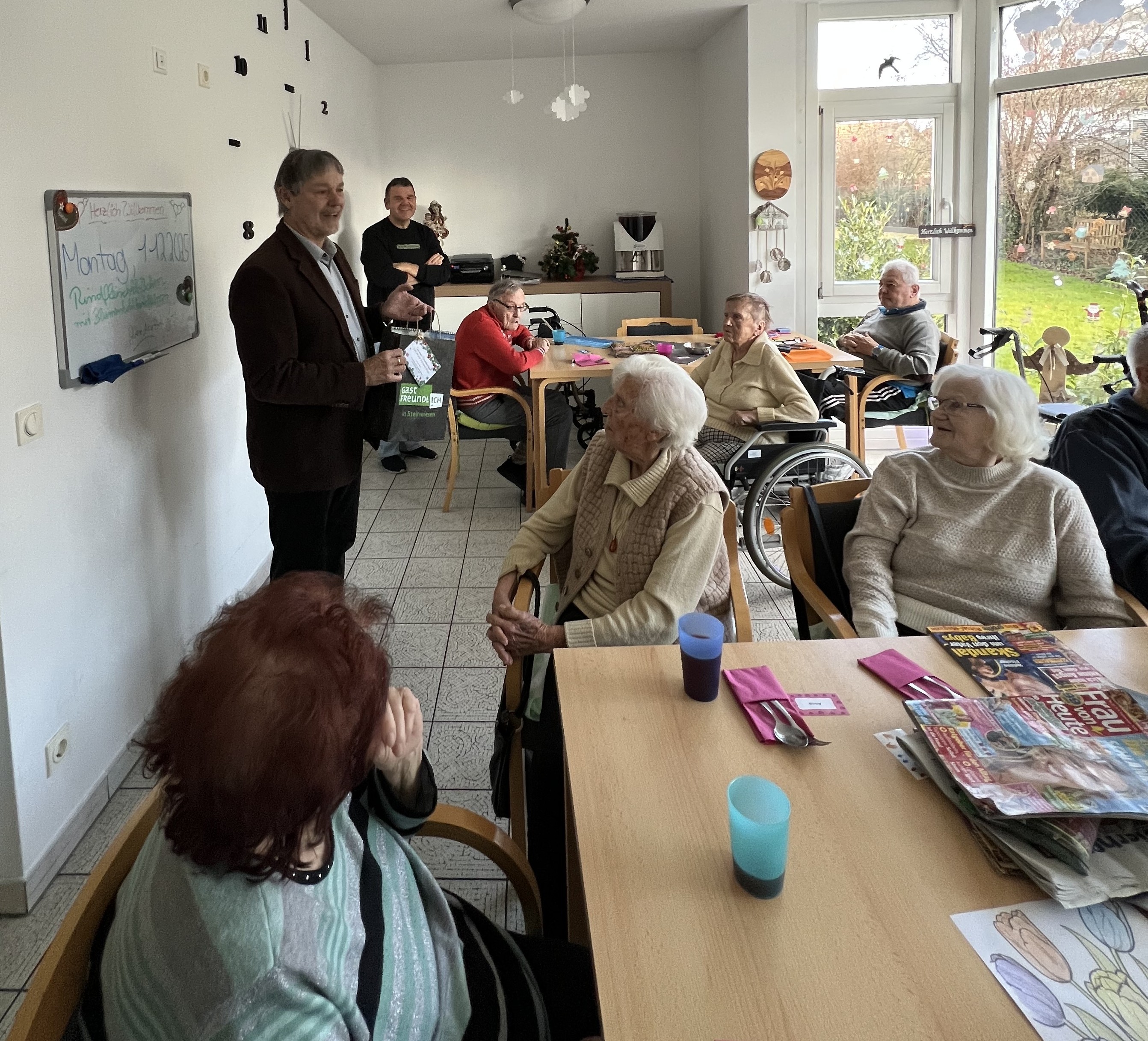 Leider haben wir keinen Alternativtext zu diesem Bild, aber wir arbeiten daran.