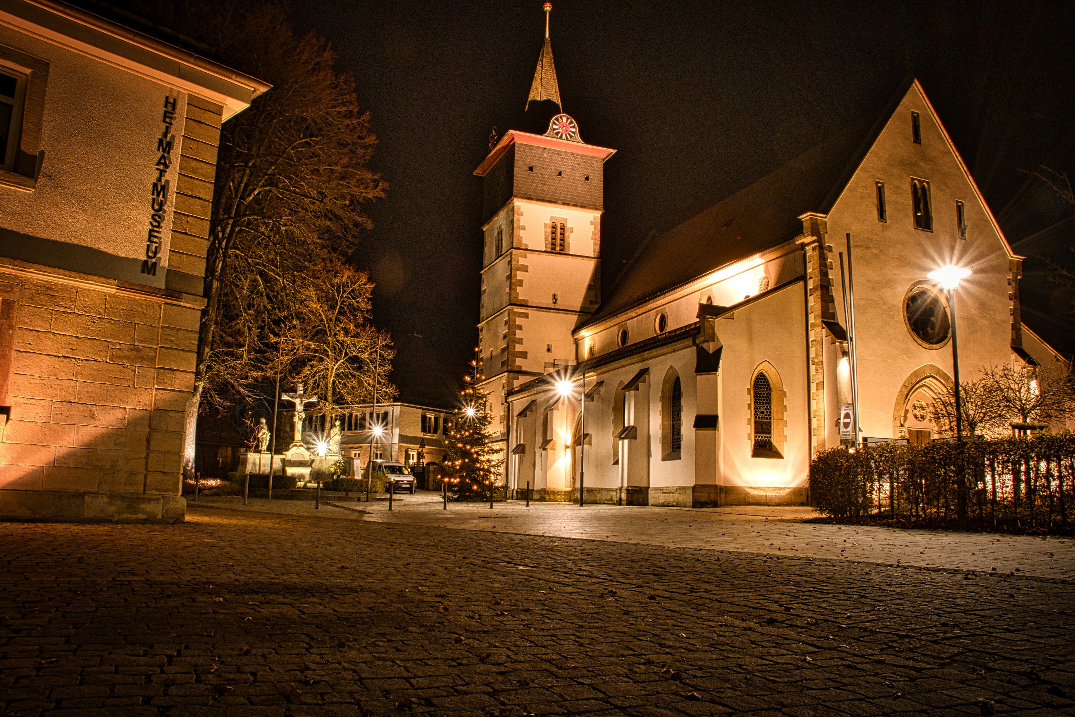 Leider haben wir keinen Alternativtext zu diesem Bild, aber wir arbeiten daran.