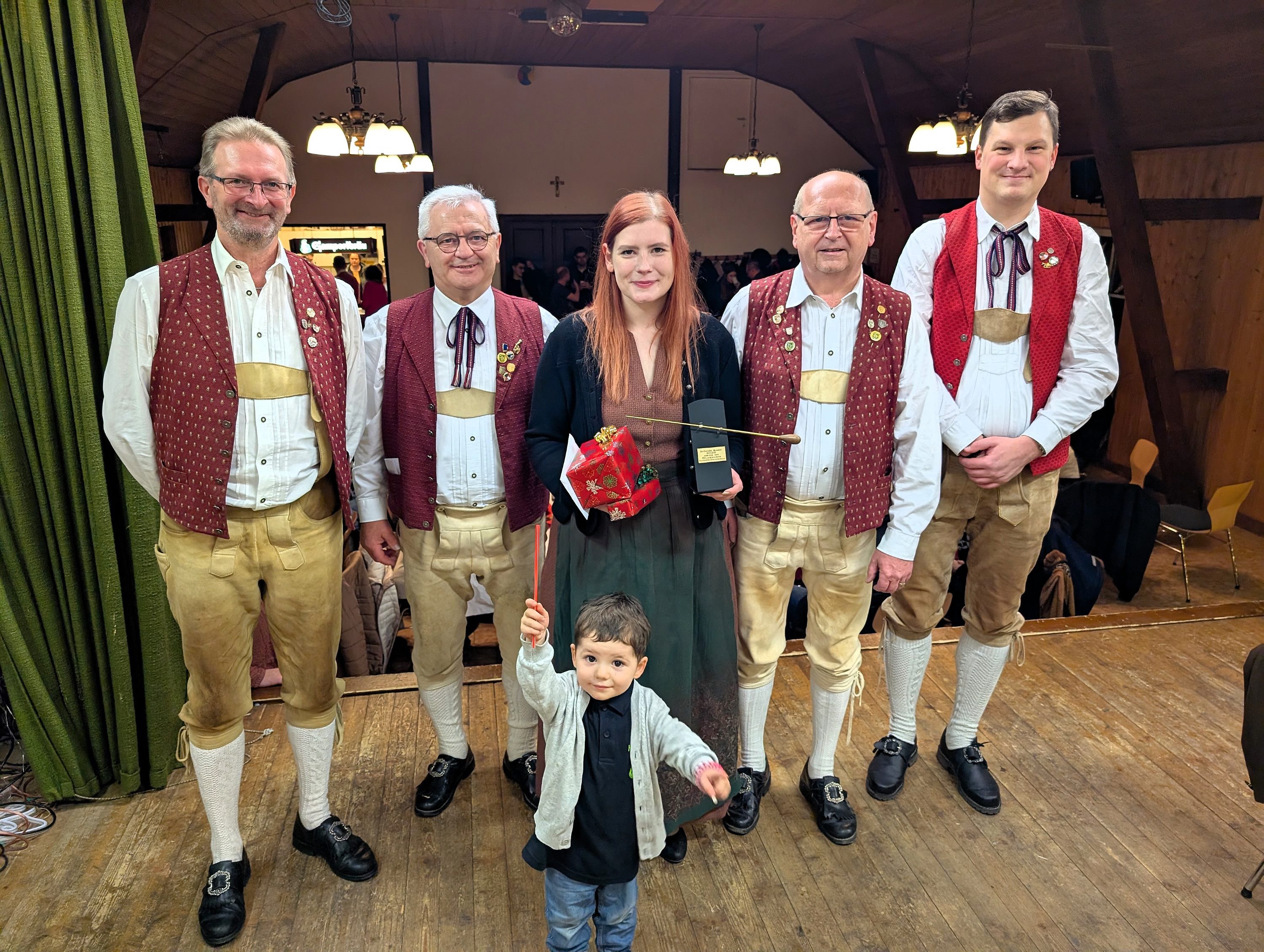 Leider haben wir keinen Alternativtext zu diesem Bild, aber wir arbeiten daran.