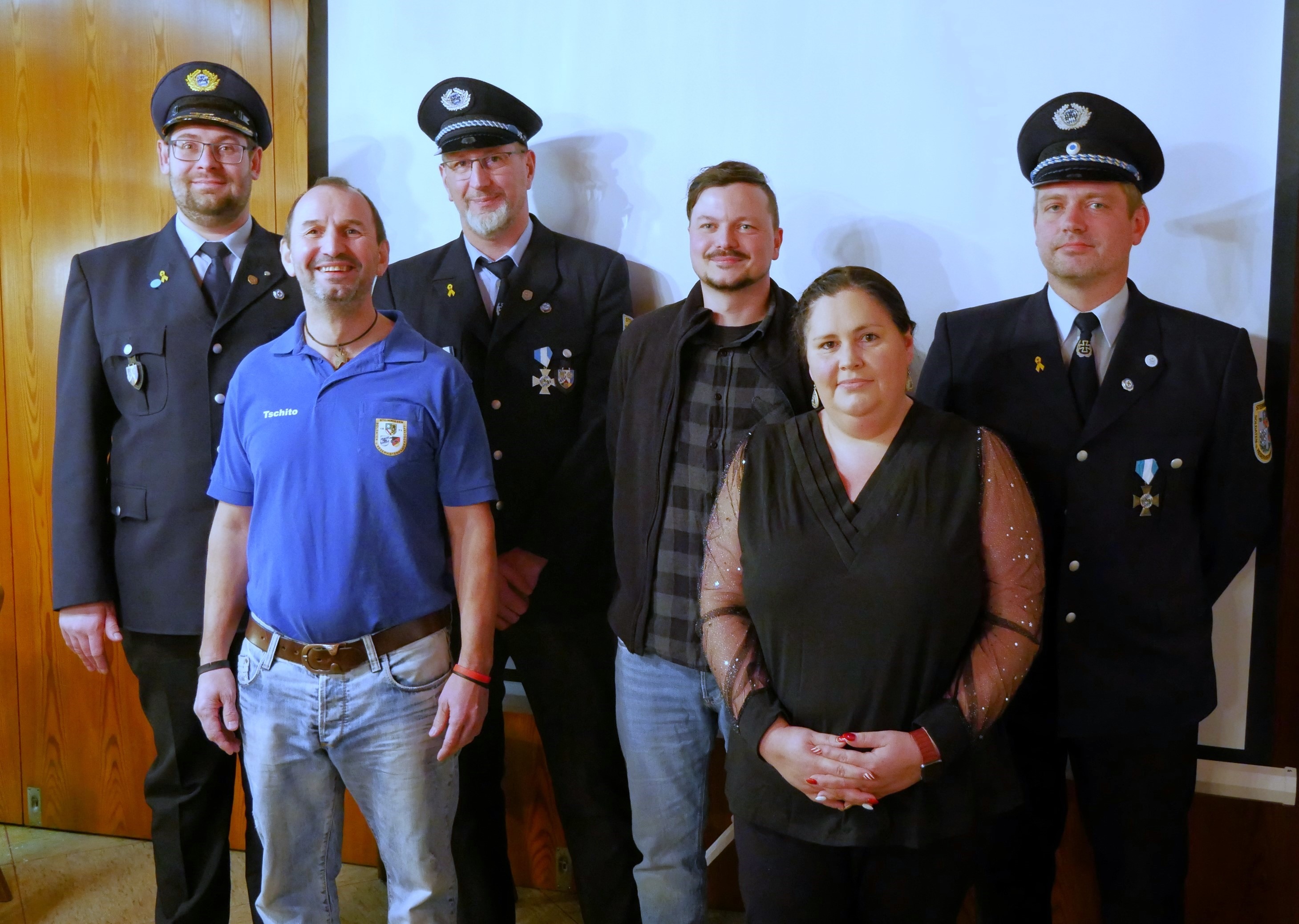 Leider haben wir keinen Alternativtext zu diesem Bild, aber wir arbeiten daran.