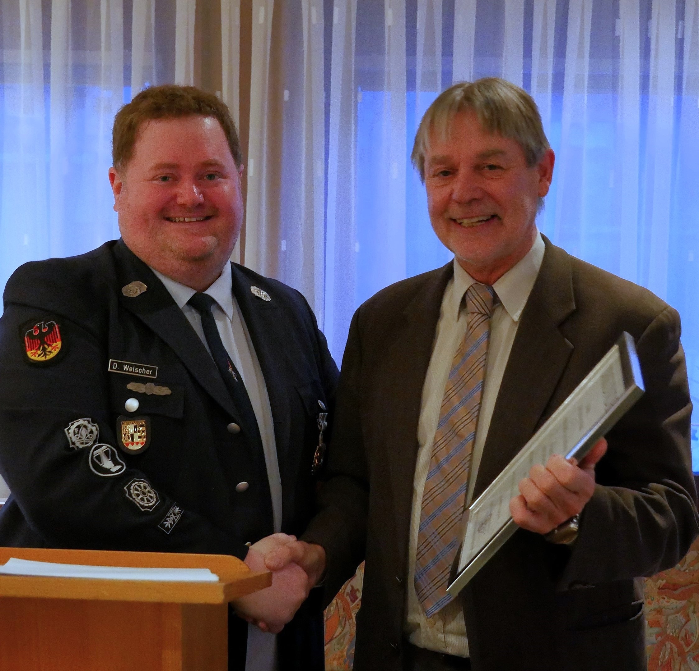 Leider haben wir keinen Alternativtext zu diesem Bild, aber wir arbeiten daran.