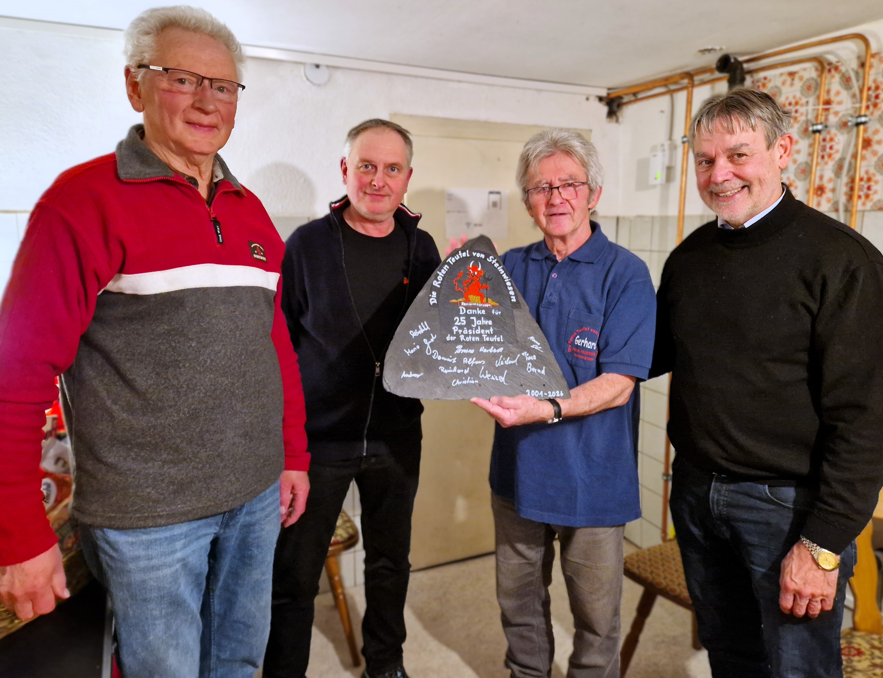 Leider haben wir keinen Alternativtext zu diesem Bild, aber wir arbeiten daran.