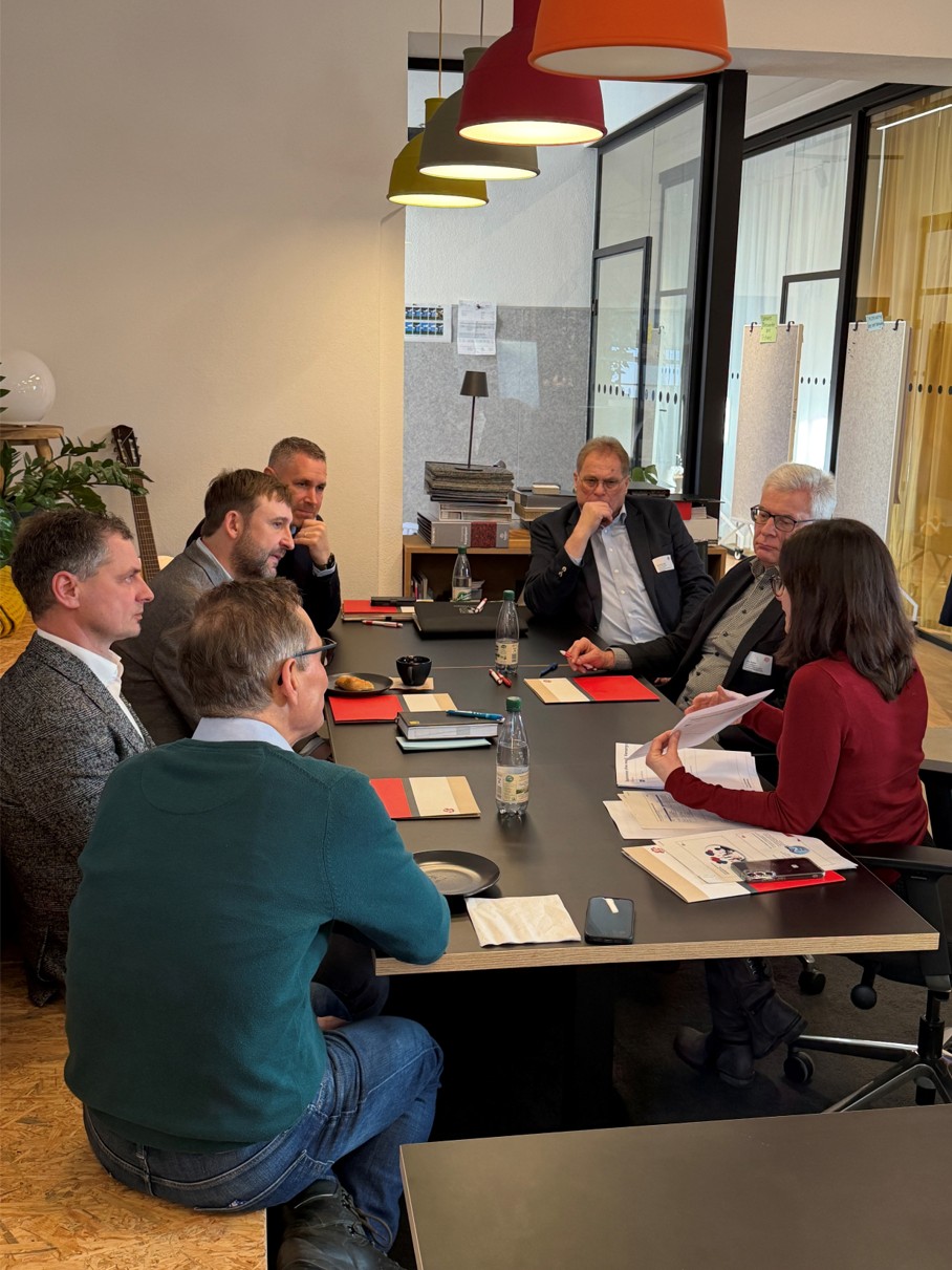 Leider haben wir keinen Alternativtext zu diesem Bild, aber wir arbeiten daran.